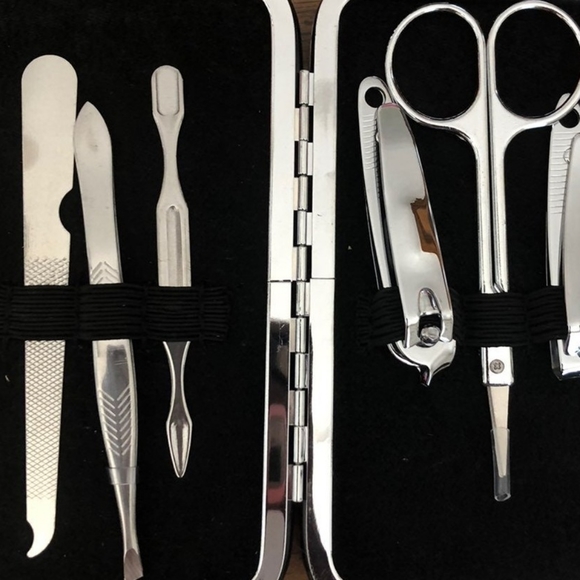 NWT 7 PIECE MANICURE SET, Pink Leopard - Picture 2 of 6